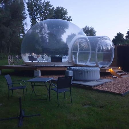 La Bulle Du Bon'Heure Hotel Somme-Leuze Bagian luar foto