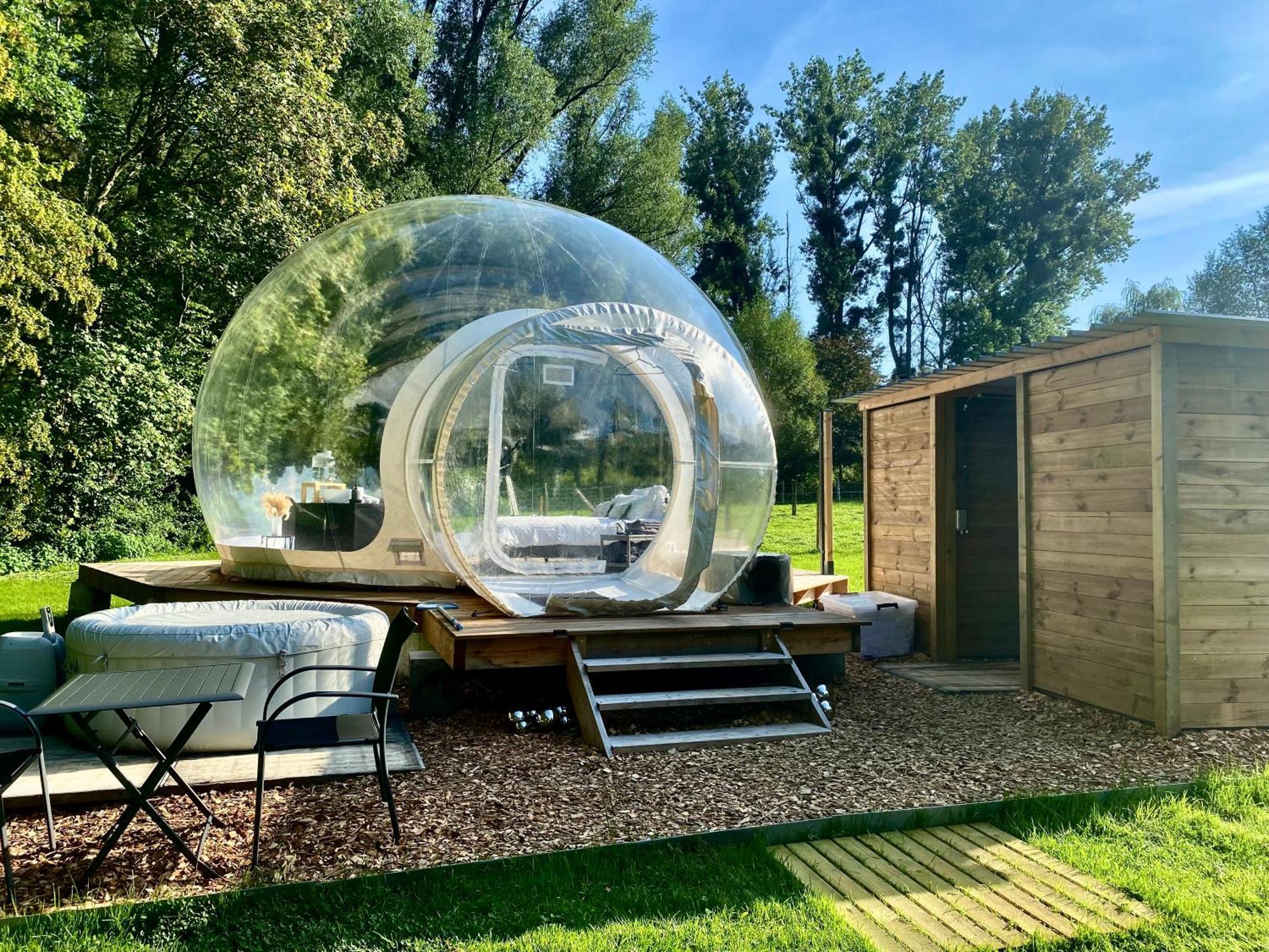 La Bulle Du Bon'Heure Hotel Somme-Leuze Bagian luar foto